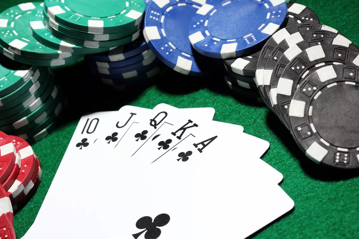 What Is Angling In Poker